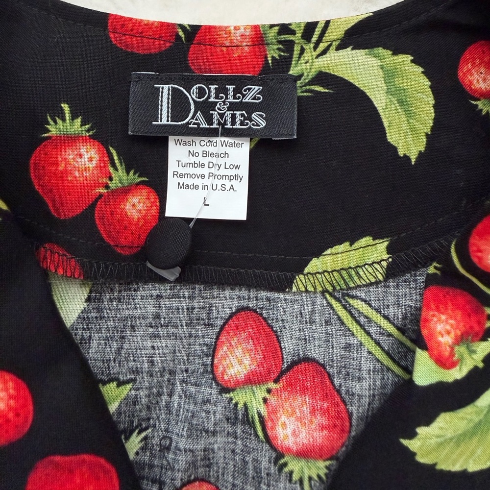 Juicy Dollz & Dames Strawberry Print Fitted Blouse - Cotton Pin - Up Style 🍓 - Picture 10 of 15